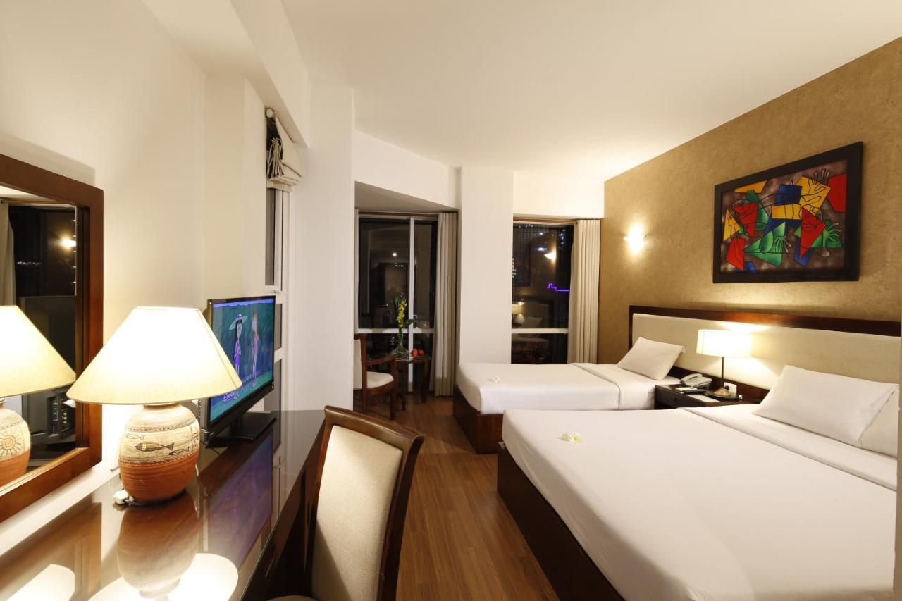 Starlet Hotel Нячанг Екстер'єр фото